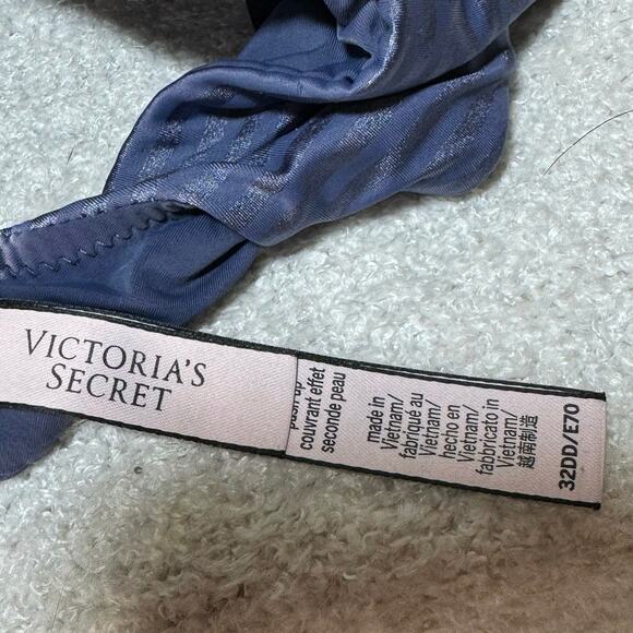Victoria’s Secret Bra Push-Up Size 32DD Light Purple - Picture 3 of 3